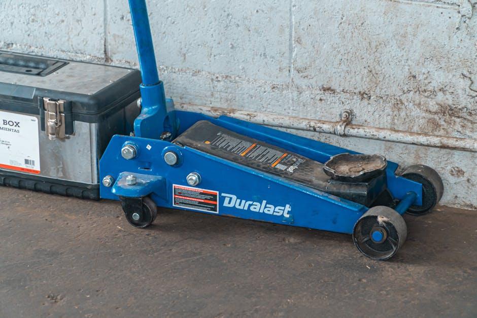 Tips for Maintaining and Storing Your Floor Jack Correctly